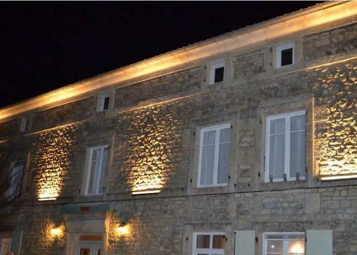 Du Noyer Bed & Breakfast