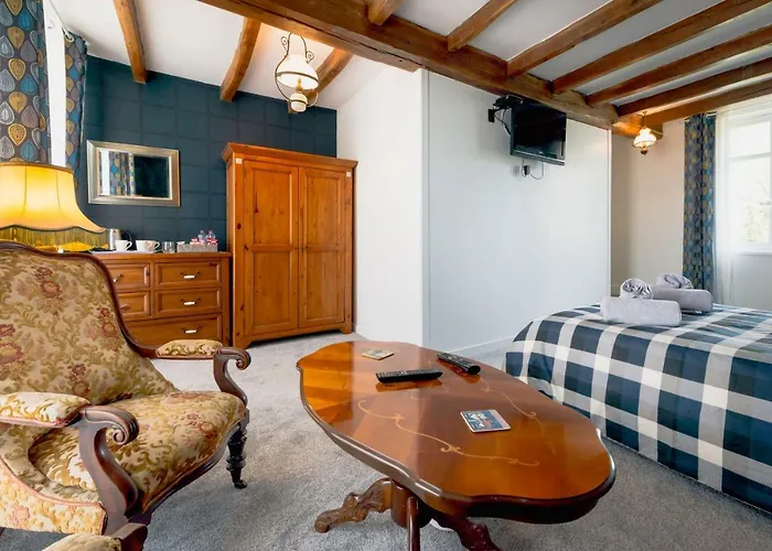 Du Noyer Bed & Breakfast